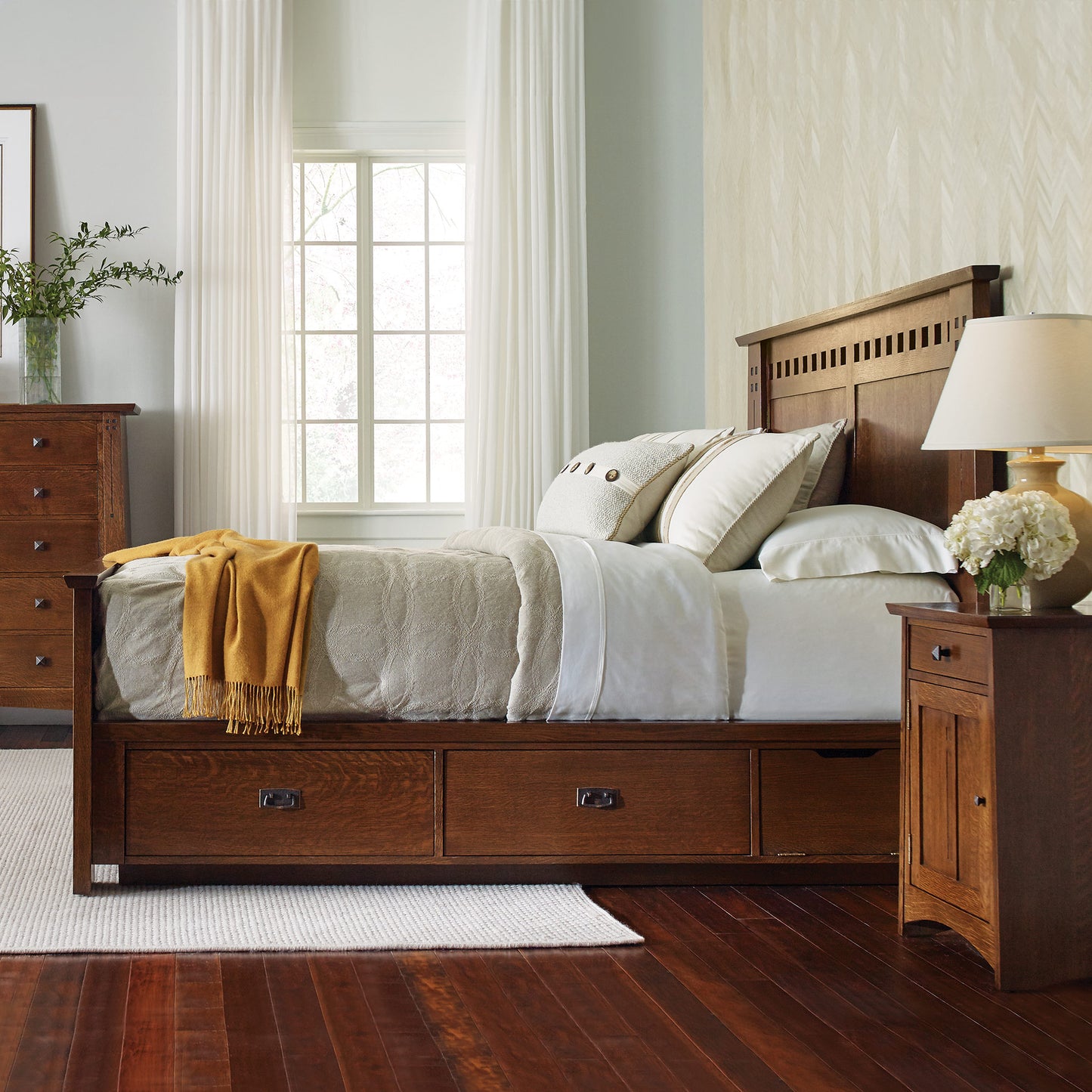 Highlands Platform Storage Bed