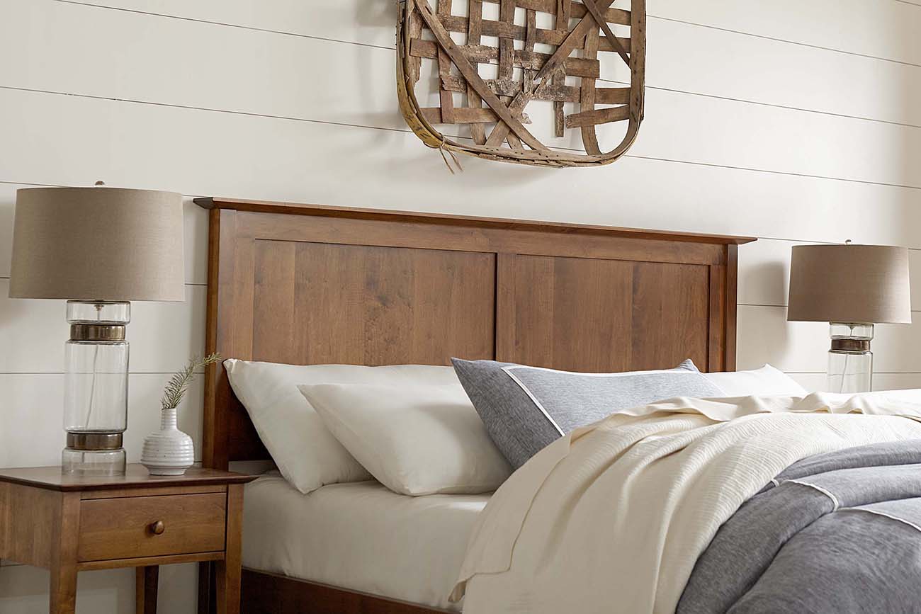 Gable Road Bed - Stickley Brand