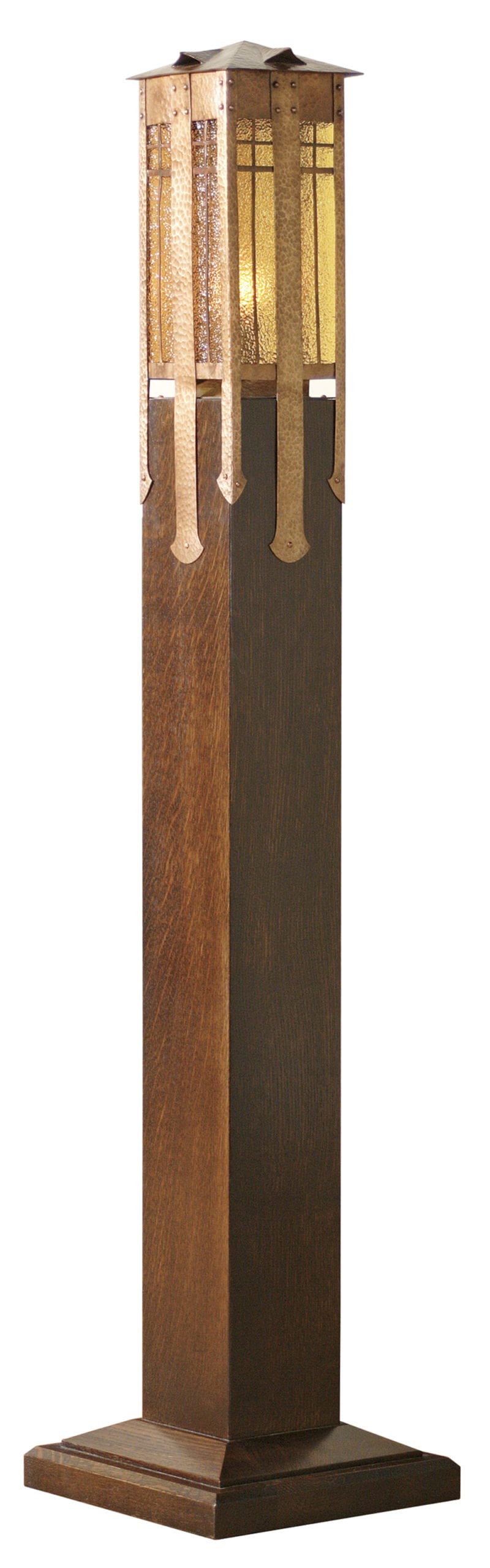 Gus Newel Post Lamp – Stickley